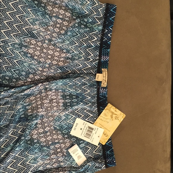 Woman’s wide-legged pants - Picture 4 of 8